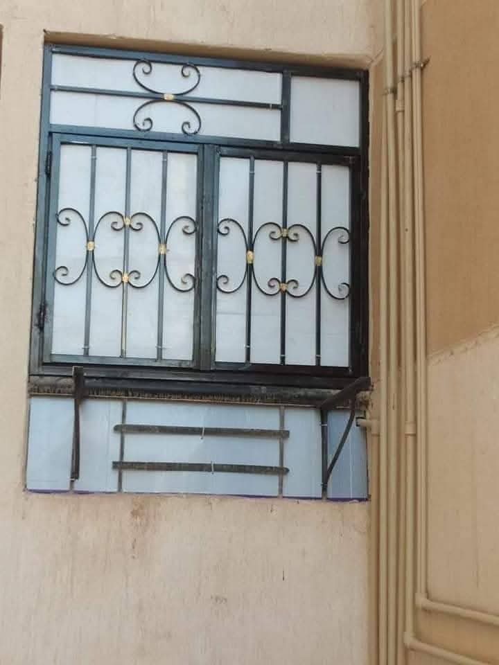 شبابيك حديد مع تشطيب فاخر